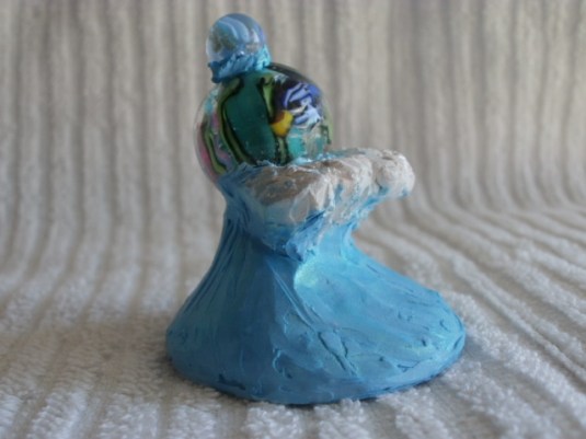 Wave Sculpture with Aquarium Bead